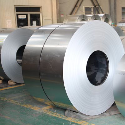 1000mm-6000mm GI 강철 시트 코일 3-8 톤 아연도강 코일