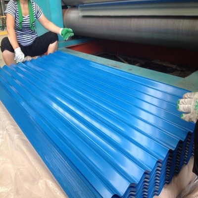 직류 전기로 자극된 0.4mm-3.0mm 두께 PPGI 지붕 시트는 600mm-1250mm 폭을 주름지게 했습니다